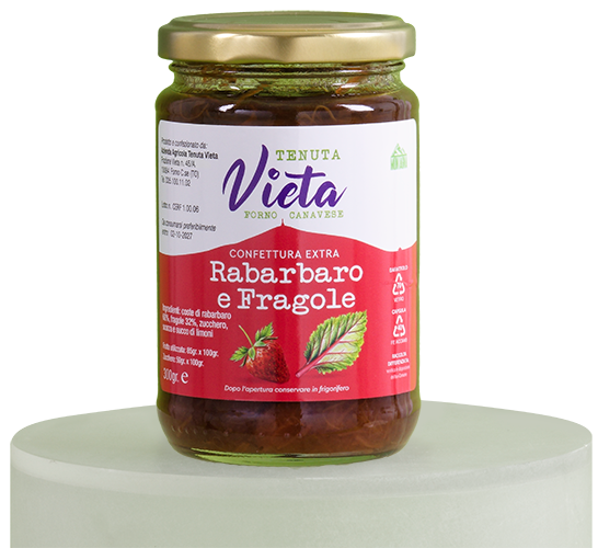 Confettura extra di rabarbaro e fragole della Tenuta Vieta